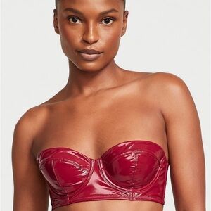 NWT Victoria’s Secret strapless bra